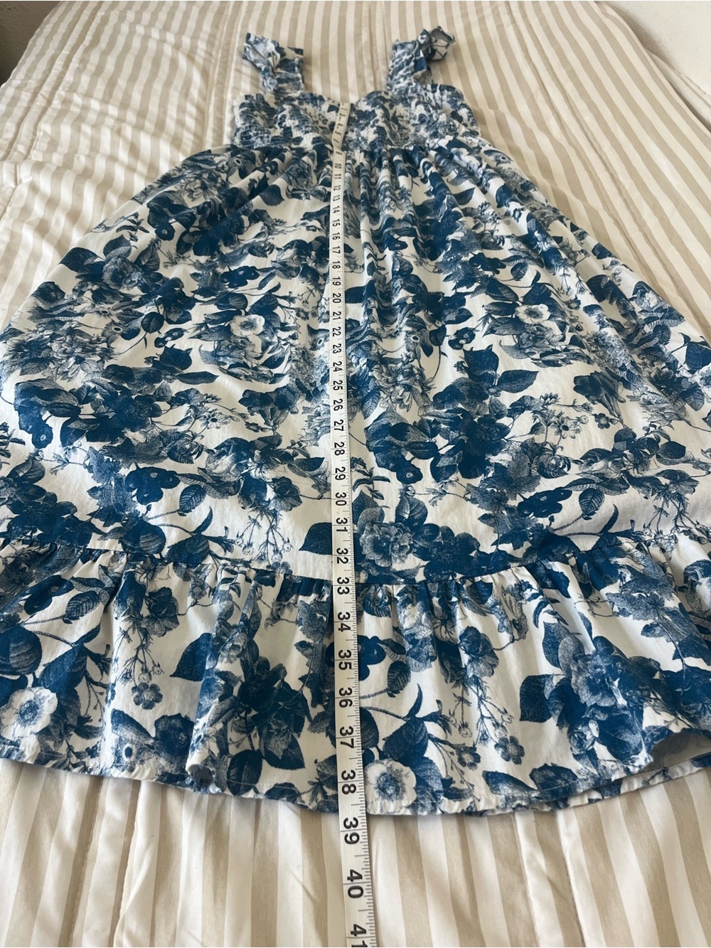 The Drop Blue Floral Smocked Maxi Dress Small Sundress Resort Wear - Picture 5 of 9